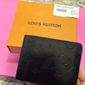 Louis Vuitton Multiple wallet